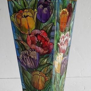 Hand painted tulip vase Amia 10
